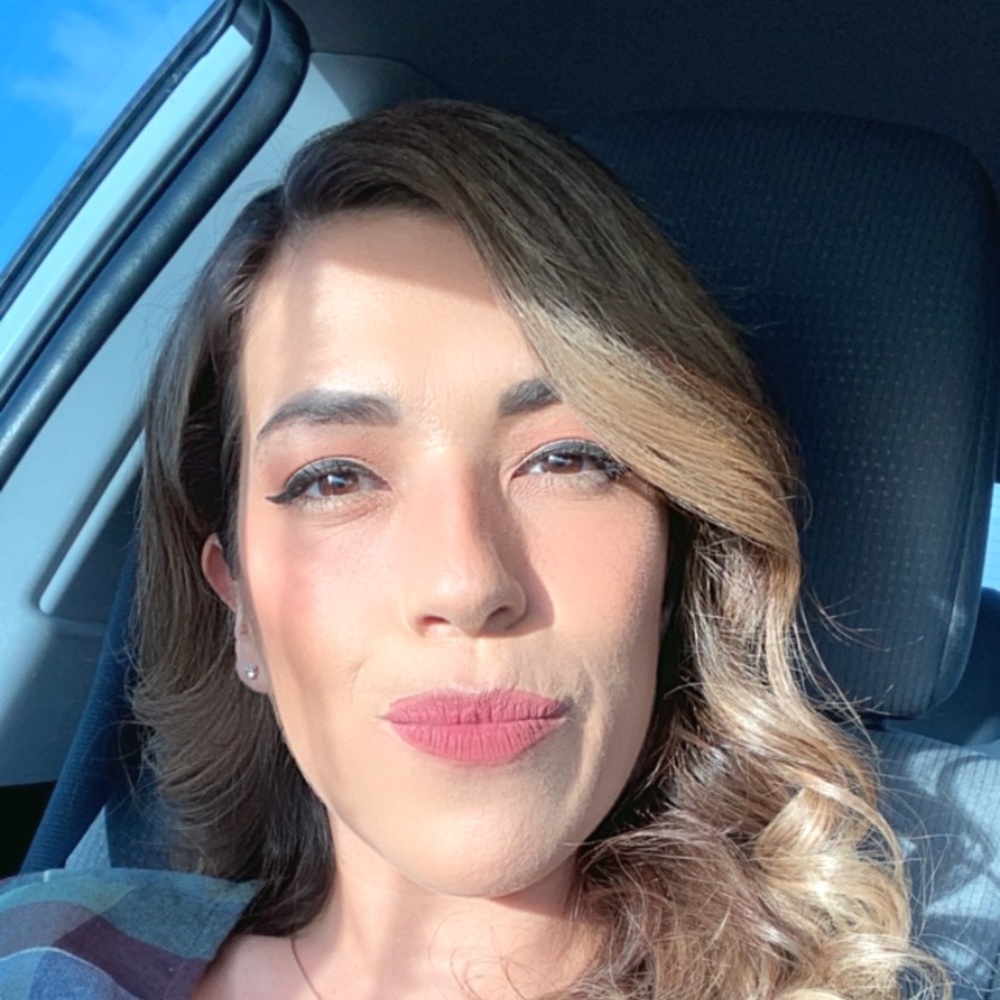 Meet your Posher, Ariadna